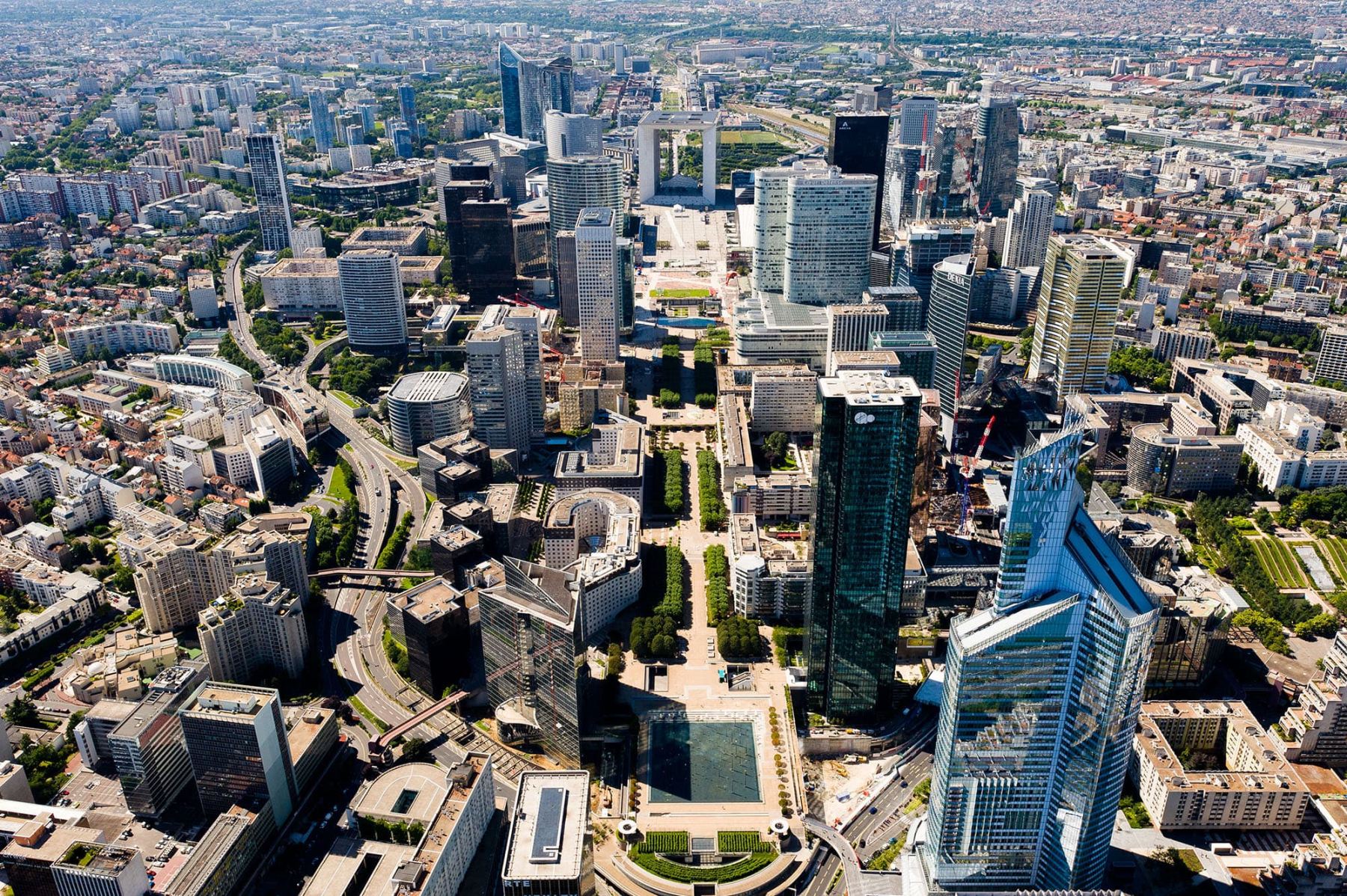 Le plus grand réseau de chaleur de France : Paris-La Défense | Idex