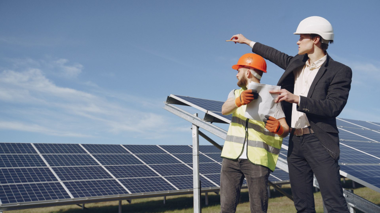 Le-rôle-de-l'AMO-dans-un-projet-solaire